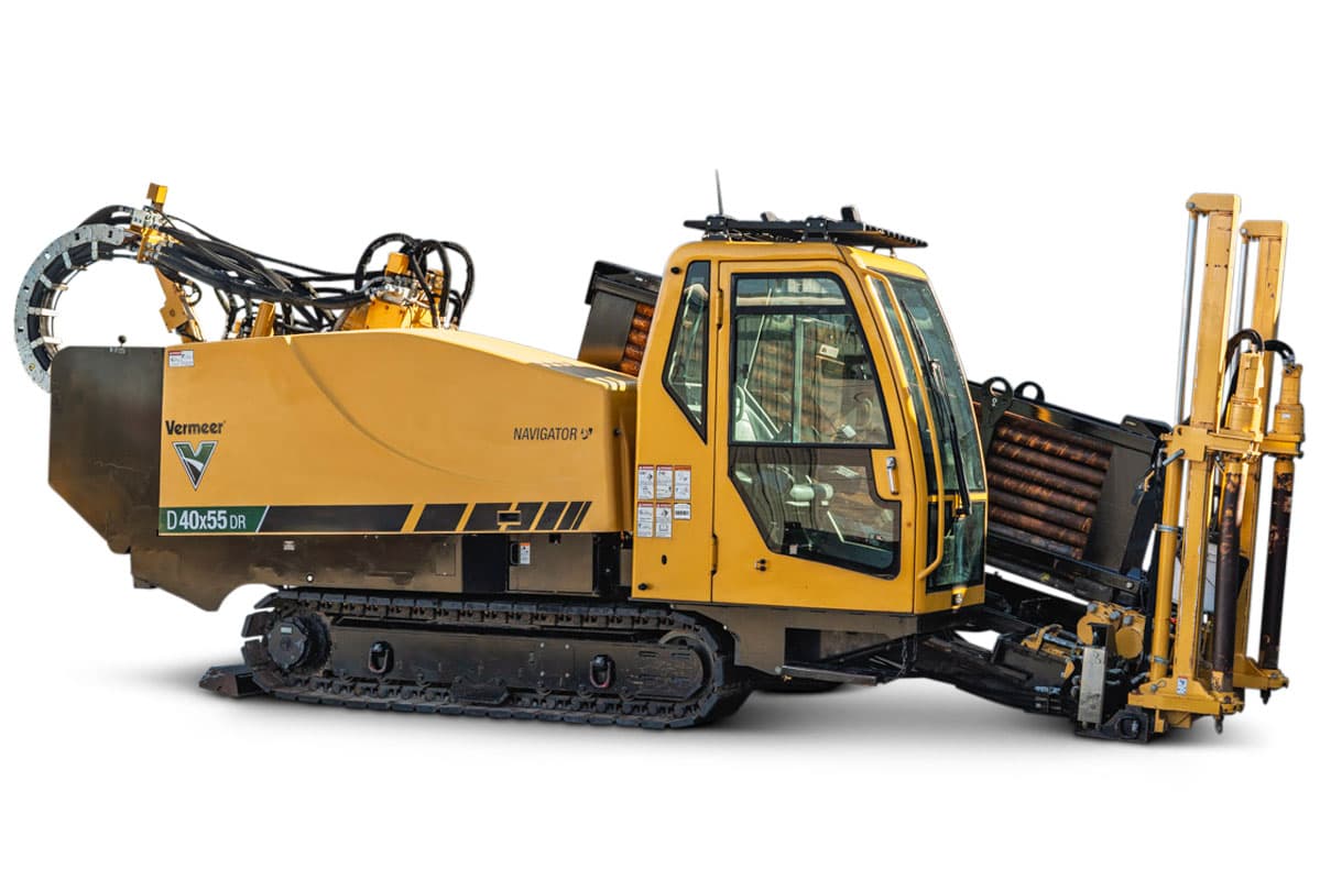 2020 Vermeer D40x55DR S3 HDD drill, 3/4 view, enclosed cab, rubber tracks, loaded drill pipe rack, hydraulic carriage