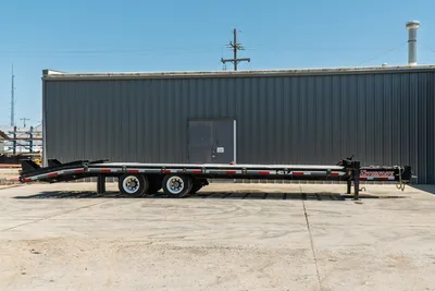 2023 Interstate 40DLA trailer