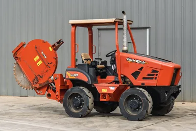 2017 Ditch Witch RT80 Tractor