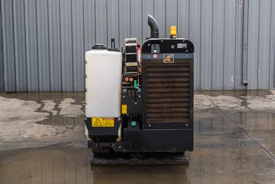 9100-2125: 2015 Ditch Witch JT9