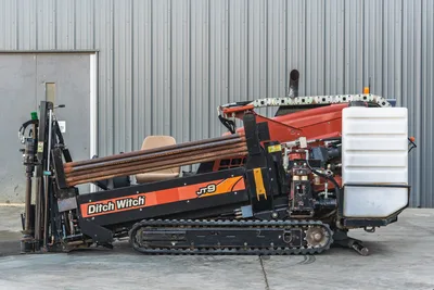 9100-2101: 2016 Ditch Witch JT9