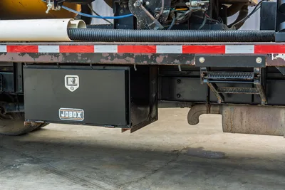 2007 International 4300 Mud Mixing Truck