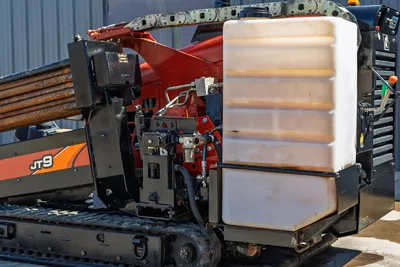 2016 Ditch Witch JT9 horizontal directional drill