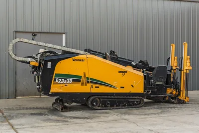 2016 Vermeer D23x30 S3 HDD drill, side profile, rubber tracks, cable carrier, drill rod box, anchor system visible