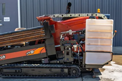 2016 Ditch Witch JT9 horizontal directional drill