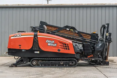9100-2100: 2014 Ditch Witch JT30