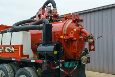 Ditch Witch 9300-712: 2017 Ditch Witch FXT65 - Mud Equipment