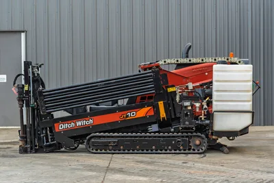 2017 Ditch Witch JT10 Horizontal Directional Drill