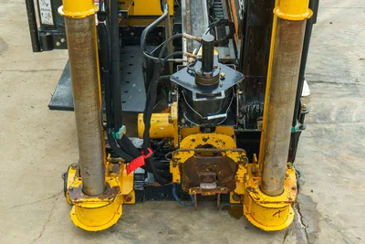 9100-2041: 2016 Vermeer 23x30 S3