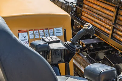 9100-2201: 2023 Vermeer 24x40 S3
