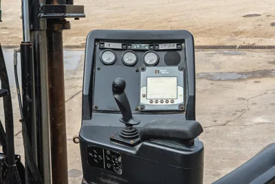 9100-2100: 2014 Ditch Witch JT30