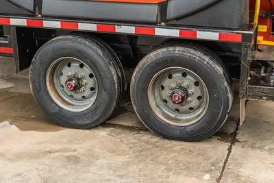 2023 Ditch Witch HX50 mud recycler trailer dual axle tires, Hankook and Zenna RP-250, steel wheels with red hub caps