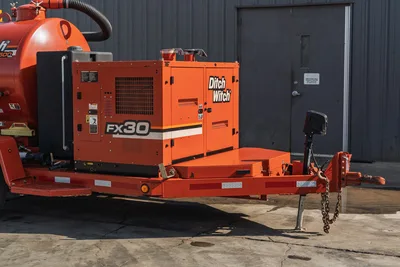 9300-828: 2014 Ditch Witch FX30