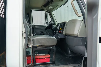 Ditch Witch 2010 International 4400 - Mud Equipment