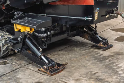 9100-2100: 2014 Ditch Witch JT30