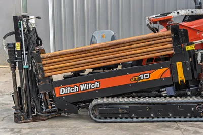 2017 Ditch Witch JT10 Horizontal Directional Drill