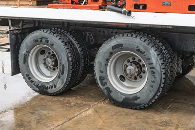 9810-0252: 2011 International WorkStar 7600 Mud Truck