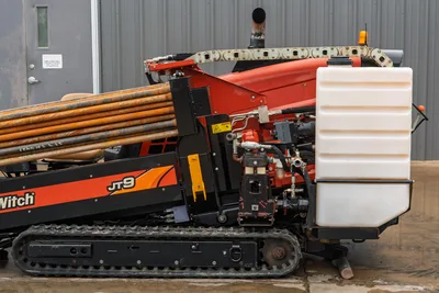 2016 Ditch Witch JT9 horizontal directional drill