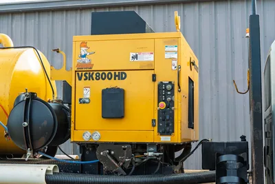 2007 International 4300 Mud Mixing Truck