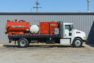 Ditch Witch 2001 Ditch Witch FX60 - Mud Equipment