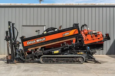 2017 Ditch Witch JT25 Horizontal Directional Drill