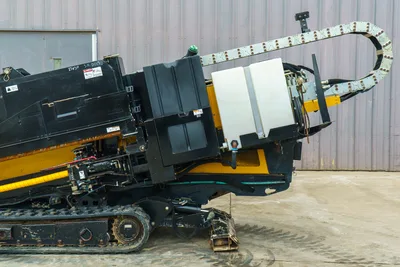 9100-2041: 2016 Vermeer 23x30 S3