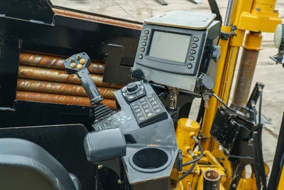 9100-2041: 2016 Vermeer 23x30 S3