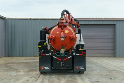 9300-712: 2017 Ditch Witch FXT65