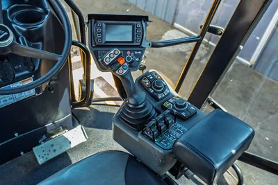 2022 Vermeer RTX1250i2 Quad Tractor