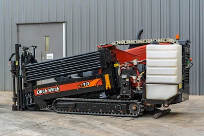 2017 Ditch Witch JT10 Horizontal Directional Drill