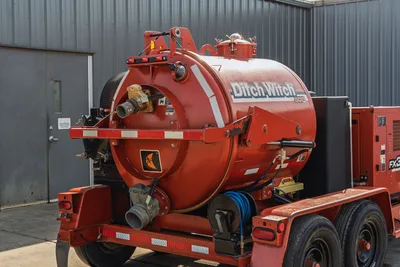 9300-828: 2014 Ditch Witch FX30