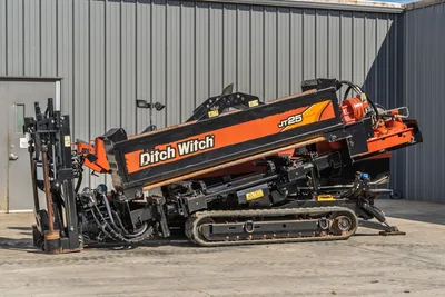 2016 Ditch Witch JT25 Horizontal Directional Drill