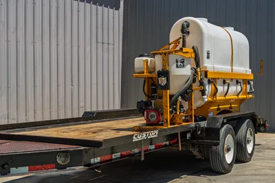 2017 Lucon 12T192FCBW trailer