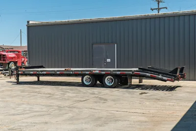 2023 Interstate 40DLA trailer