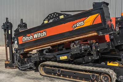 2016 Ditch Witch JT25 Horizontal Directional Drill