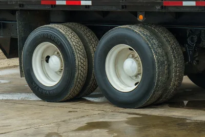 Ditch Witch 2010 International 4400 - Mud Equipment