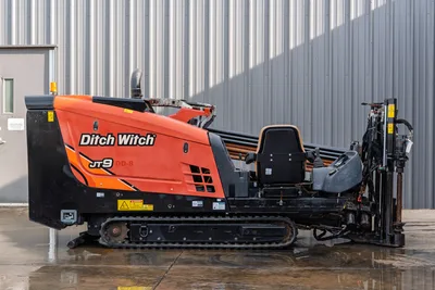 9100-2125: 2015 Ditch Witch JT9