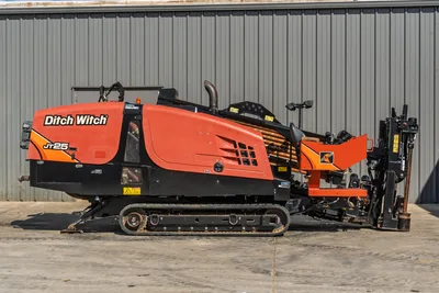 2016 Ditch Witch JT25 Horizontal Directional Drill
