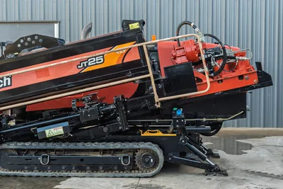 2019 Ditch Witch JT25 horizontal directional drill