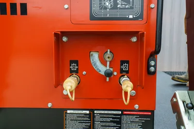 9300-712: 2017 Ditch Witch FXT65