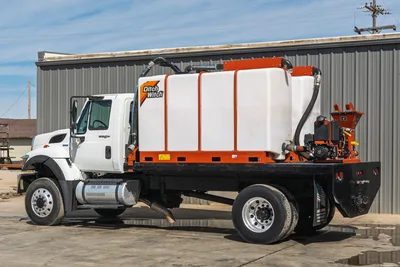 2011 International WorkStar 7500 4WD Mud Mixing Truck