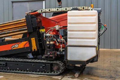 2016 Ditch Witch JT9 horizontal directional drill