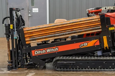 2016 Ditch Witch JT9 horizontal directional drill