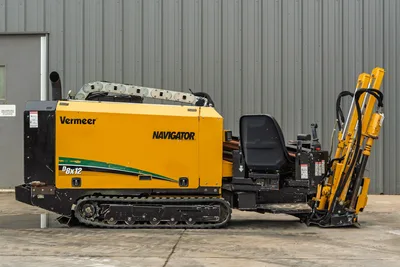 2018 Vermeer D8x12 Navigator HDD drill, full profile view, rubber tracks, operator seat, raised drill frame with pipe loaded
