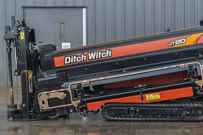 2017 Ditch Witch JT20 horizontal directional drill