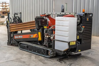 2017 Ditch Witch JT10 Horizontal Directional Drill