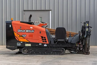 2017 Ditch Witch JT10 Horizontal Directional Drill