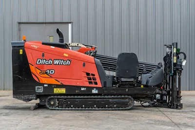 2017 Ditch Witch JT10 Horizontal Directional Drill