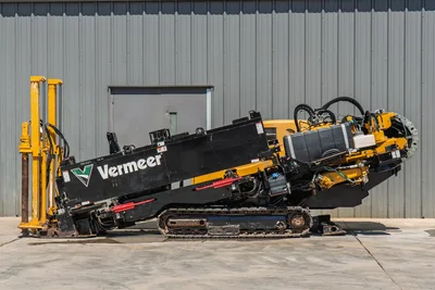2020 Vermeer D24x40 S3 HDD drill, full profile view, angled drill frame, rubber tracks, pipe rack, hydraulic hoses visible