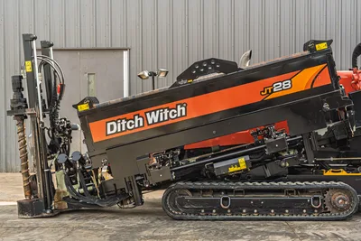 9100-2208: 2023 Ditch Witch JT28